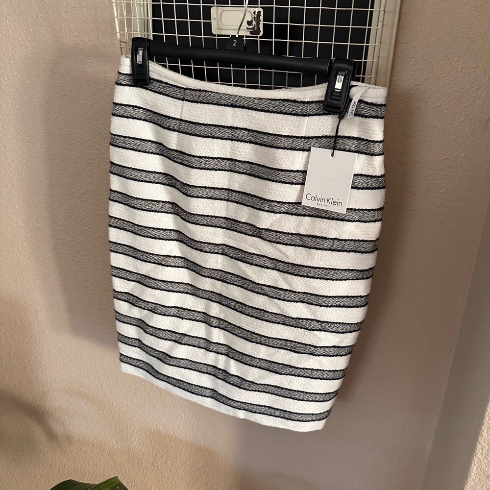 CALVIN Klein Skirt White Black Striped Pencil Knee Length